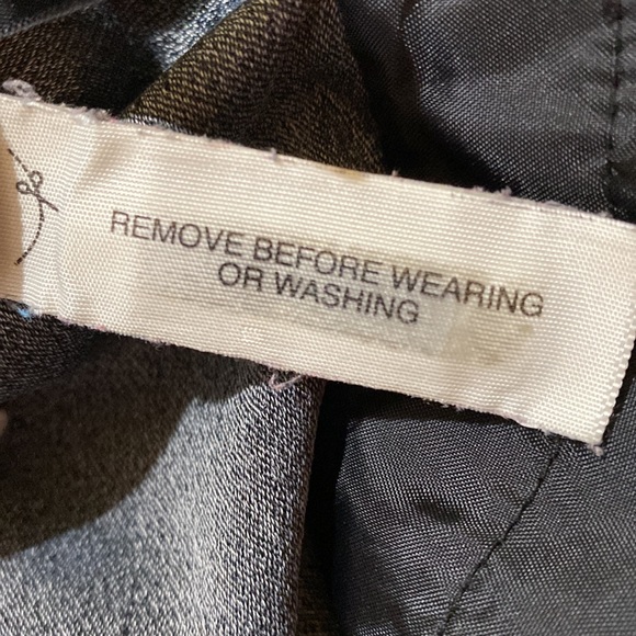 Ann Taylor Petite Black and White Wide Leg Cropped Pants size 2P - Picture 4 of 9